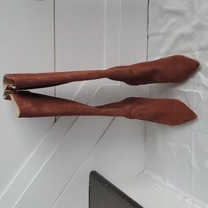 Stuart Weitzman 85 to the Knee Boot Suede